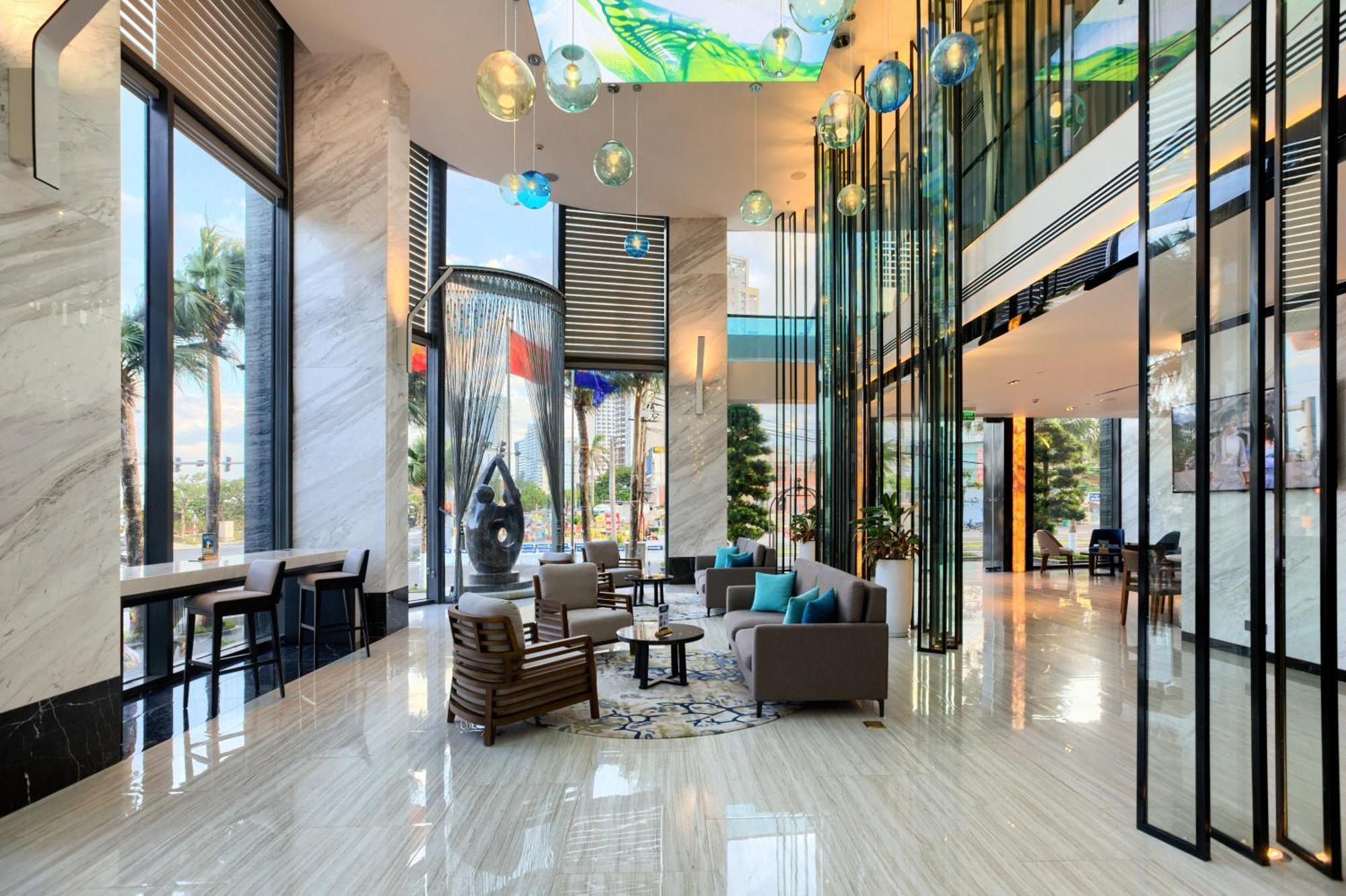 Hilton Garden Inn Đà Nẵng Exterior foto